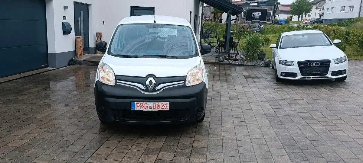 Gebraucht Renault Kangoo 110 PS (80 kW) 2018 Weiß Van / Kleinbus