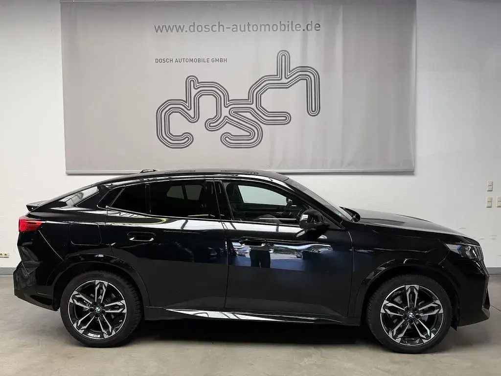 Gebraucht BMW X2 M Sport 150 PS (110 kW) 2026 Black sapphire SUV