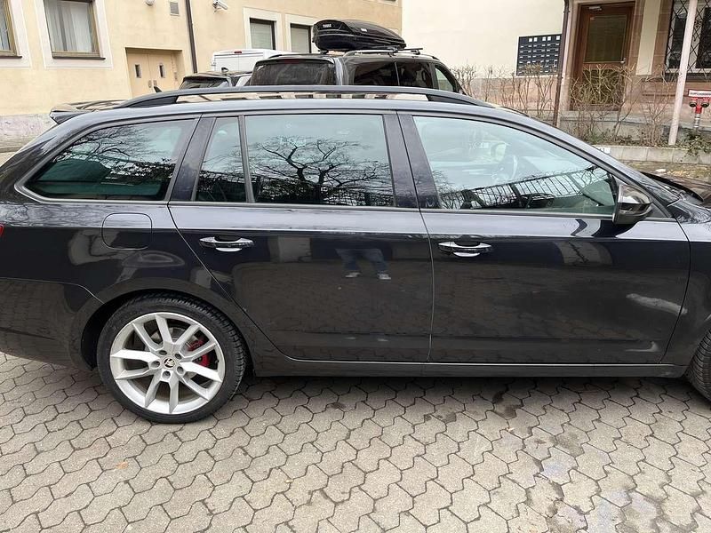 Gebraucht Skoda Octavia RS 184 PS (135 kW) 2016 Schwarz Kombi