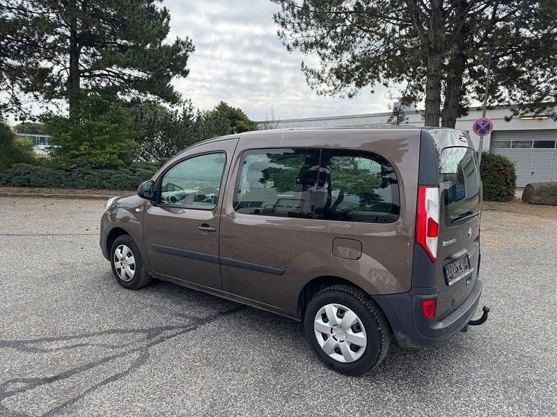 Usado Renault Kangoo 114 HP (83 kW) 2018 Monovolume
