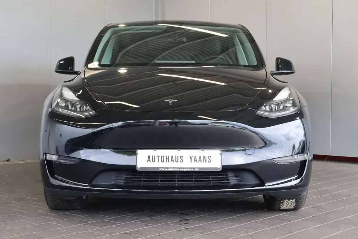 Gebraucht Tesla Model Y Long Range AWD 378 kW (514 PS) 2022 Schwarz SUV