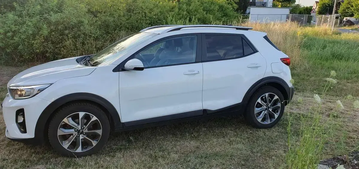Gebraucht Kia Stonic Vision 99 PS (72 kW) 2019 Weiß SUV