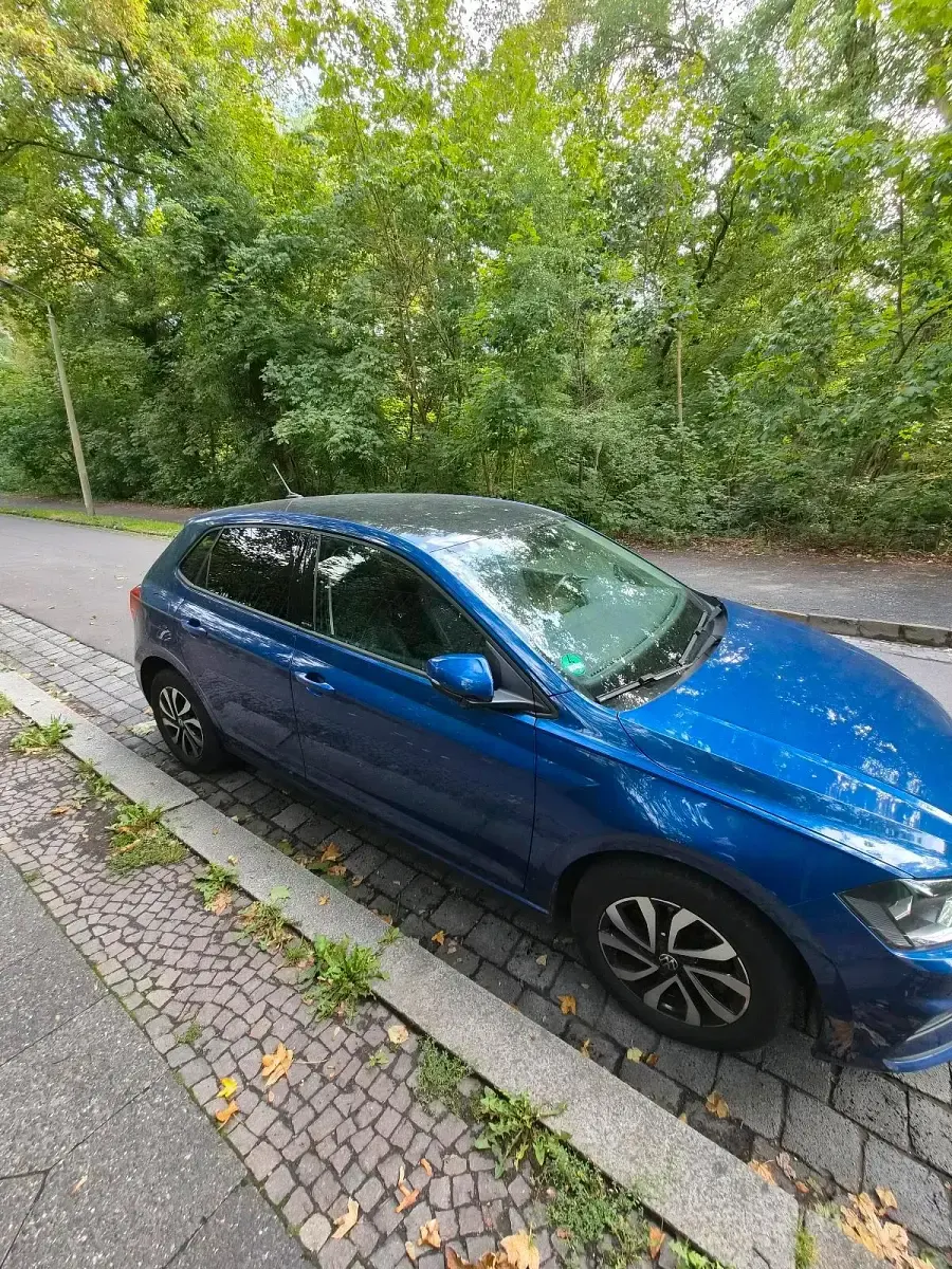 Gebraucht VW Polo Active 110 PS (80 kW) 2021 Blau Kleinwagen