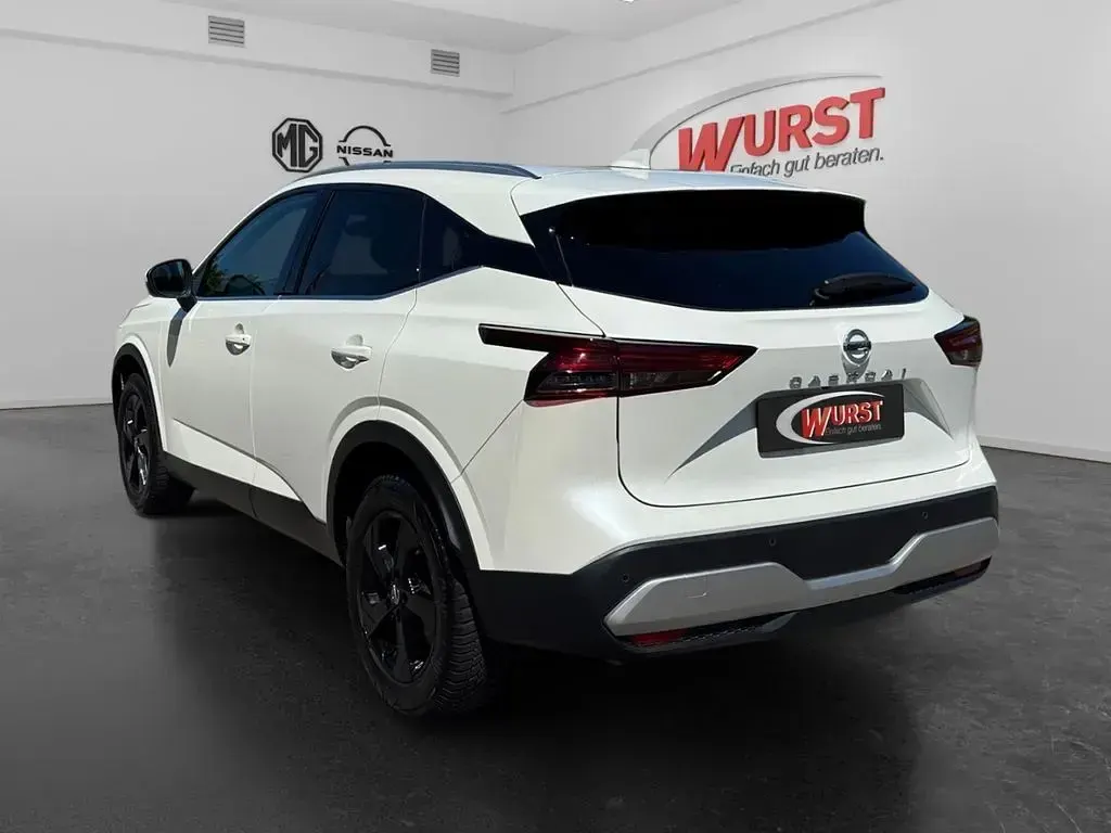 Gebraucht Nissan Qashqai Tekna+ 158 PS (116 kW) 2021 M) (weiss SUV