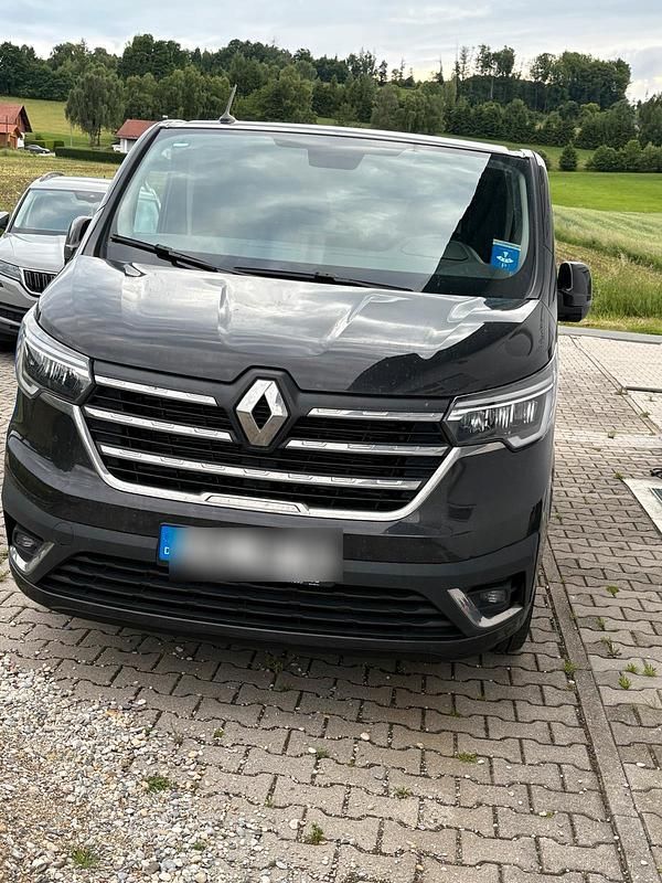 Gebraucht Renault Trafic 180 PS (132 kW) 2024 Schwarz Van / Kleinbus