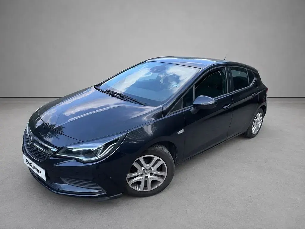 Gebraucht Opel Astra Active 105 PS (77 kW) 2016 Schwarz Limousine