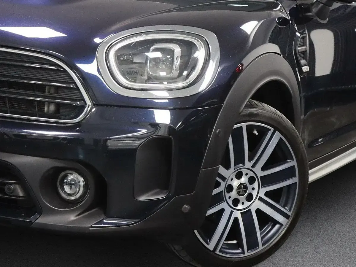 Gebraucht Mini Countryman 136 PS (100 kW) 2022 Enigmatic black SUV
