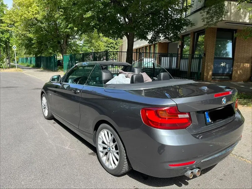 Gebraucht BMW 220 Luxury Line 190 PS (139 kW) 2016 Grau Cabrio