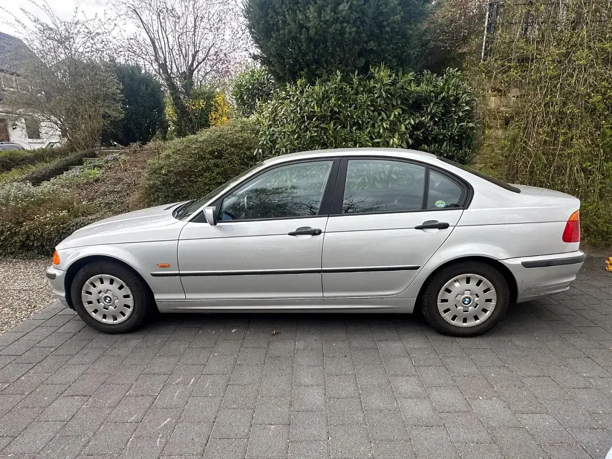 Brugt BMW 316 116 HK (85 kW) 1998 Sølv Sedan