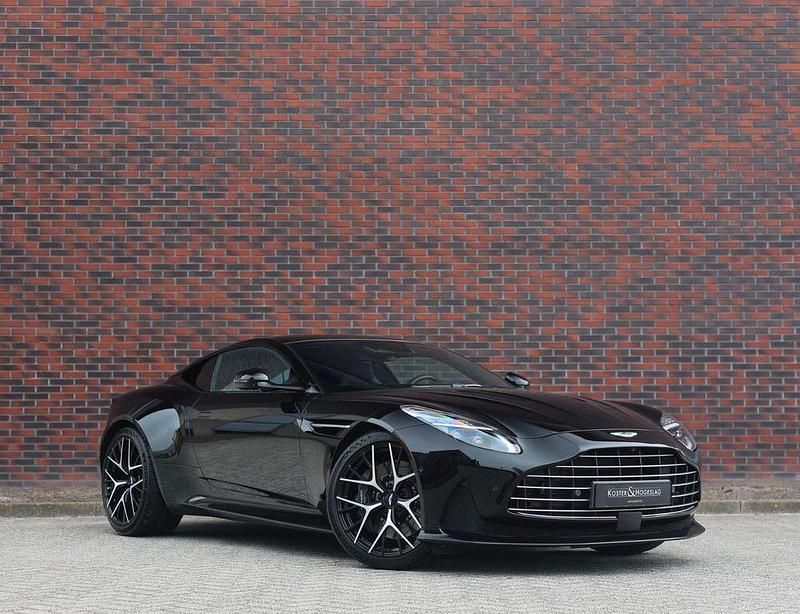Gebraucht Aston Martin DB12 680 PS (500 kW) 2025 Schwarz