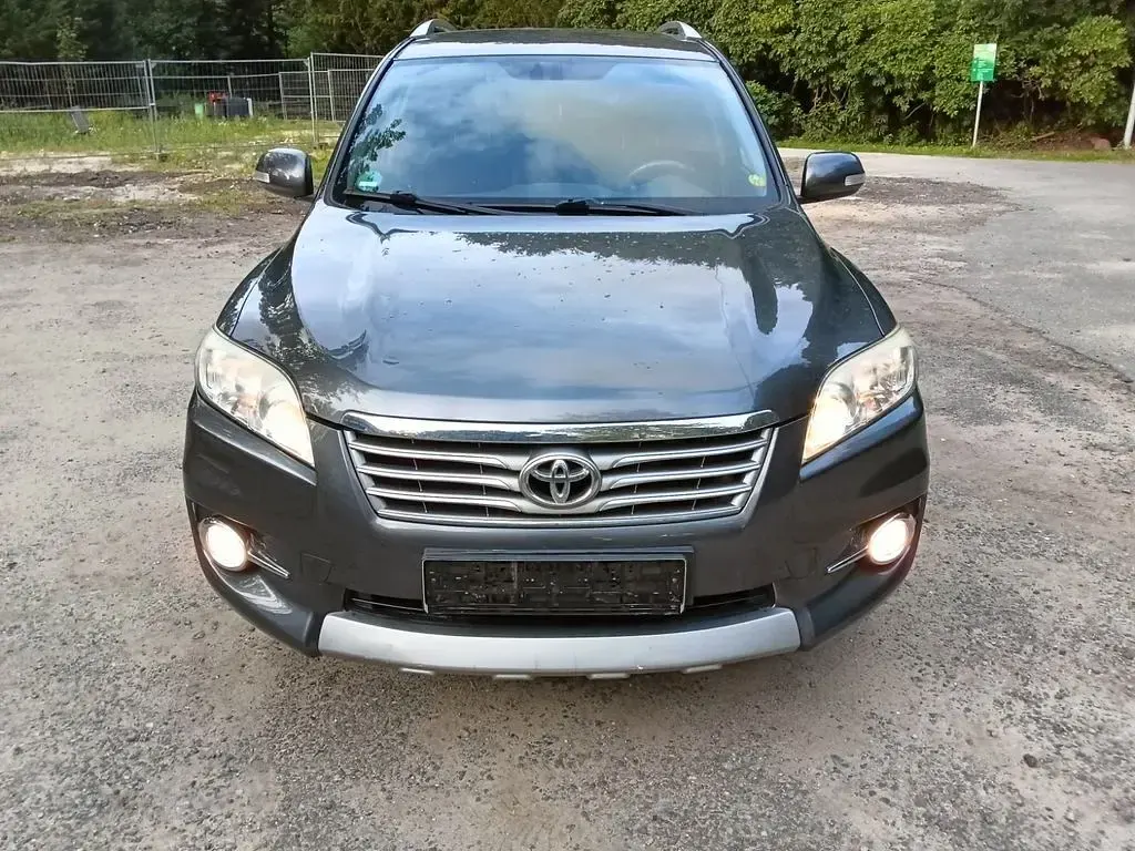 Gebraucht Toyota RAV4 150 PS (110 kW) 2012 Grau SUV