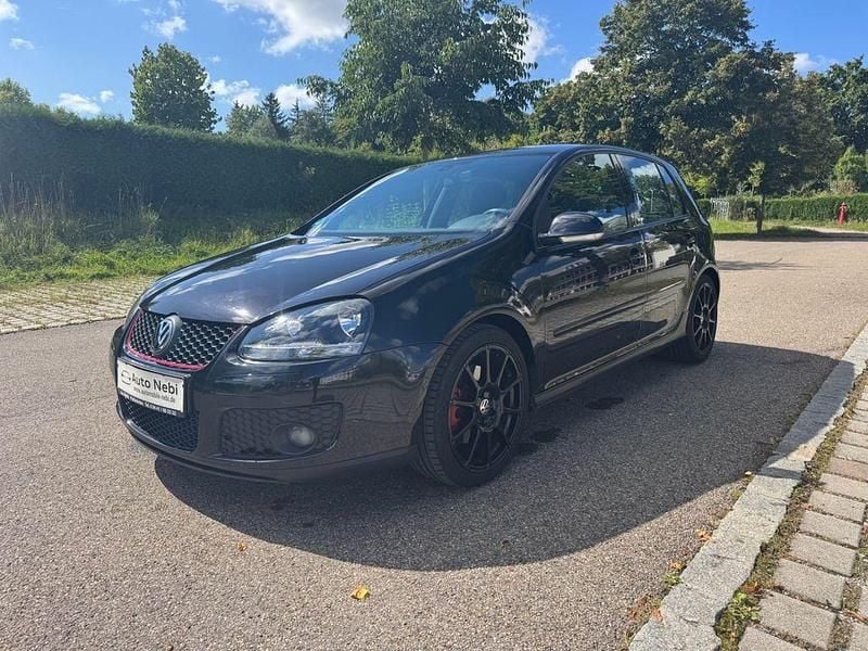 Schwarz Gebraucht 2005 VW Golf V Sportline Limousine | 8.590 € (Guter Preis) - Bild 1/4