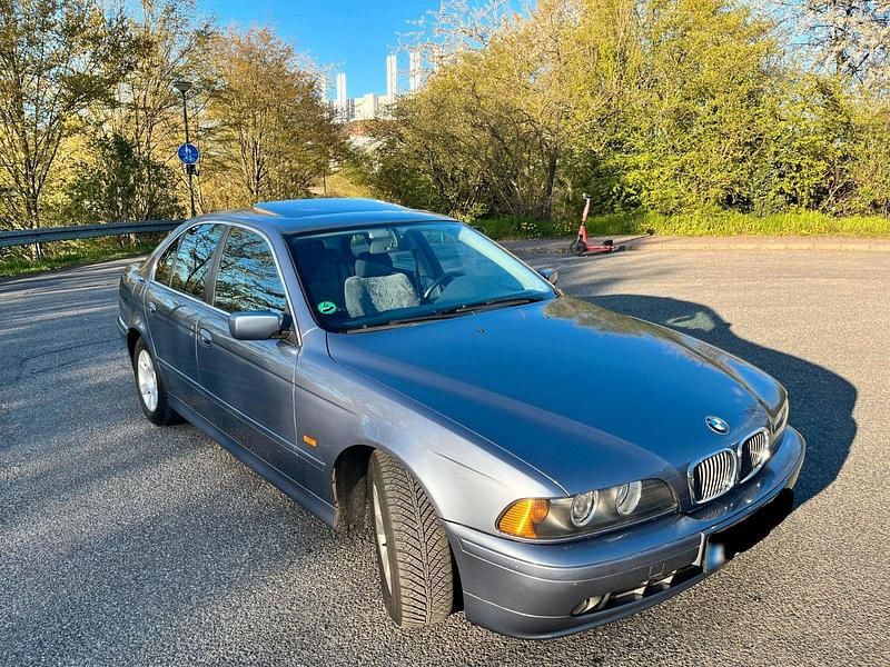 Gebraucht BMW 520 170 PS (125 kW) 2002 Blau Limousine
