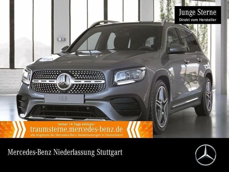 Grau Gebraucht 2021 Mercedes GLB250 AMG SUV | 35.990 € (Guter Preis) - Bild 1/3