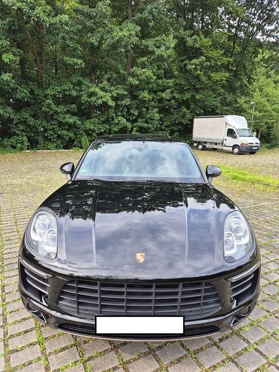 Schwarz Gebraucht 2015 Porsche Macan S SUV | 29.900 € (Guter Preis) - Bild 1/4
