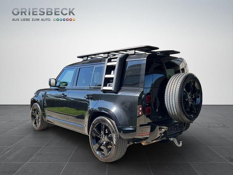 Gebraucht Land Rover Defender SE Dynamic 301 PS (221 kW) 2022 Santorini black SUV