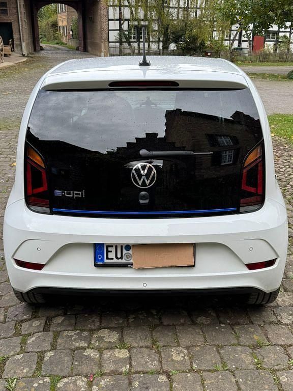 Gebraucht VW e-up! Edition 61 kW (83 PS) 2023 Weiß Kleinwagen