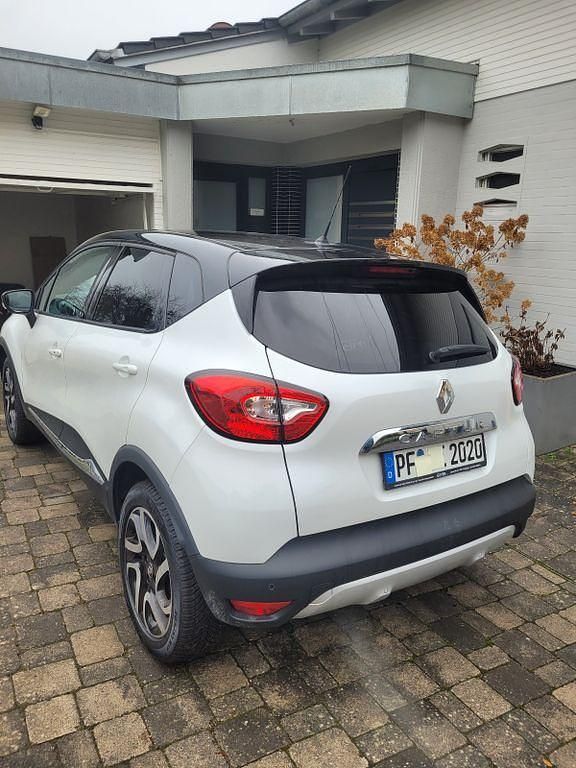 Weiß Gebraucht 2017 Renault Captur Crossborder SUV | 12.300 € (Fairer Preis) - Bild 1/4