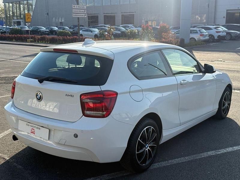 Gebraucht BMW 114 102 PS (75 kW) 2014 Weiß Kleinwagen