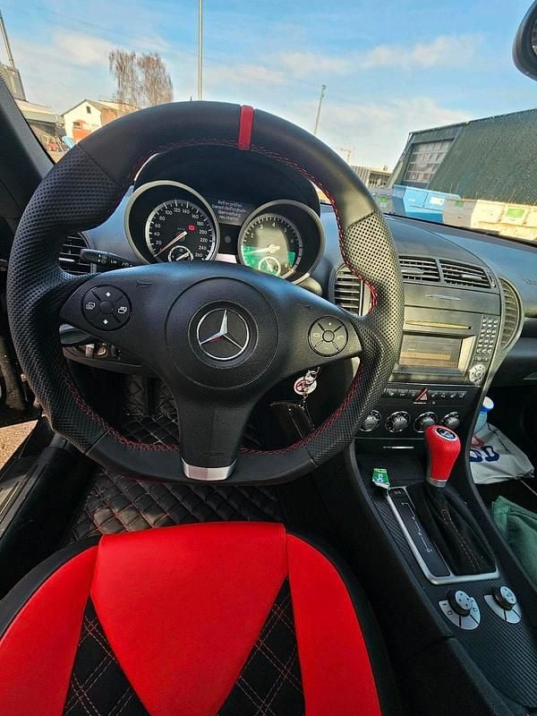 Gebraucht Mercedes SLK300 2LOOK Edition 231 PS (169 kW) 2009 Schwarz Cabrio