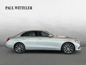 Gebraucht Mercedes E220 Exclusive 194 PS (142 kW) 2020 Iridiumsilber Limousine