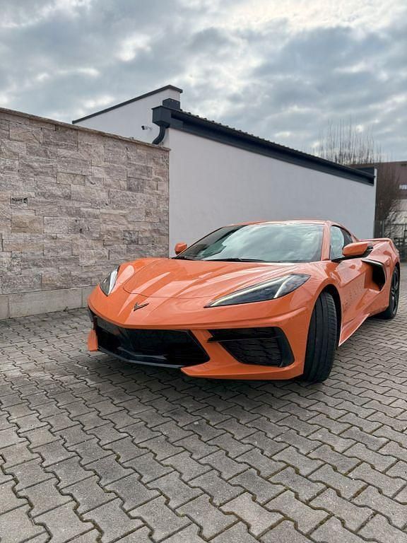 Neu Corvette Stingray 481 PS (353 kW) 2025 Orange Coupé