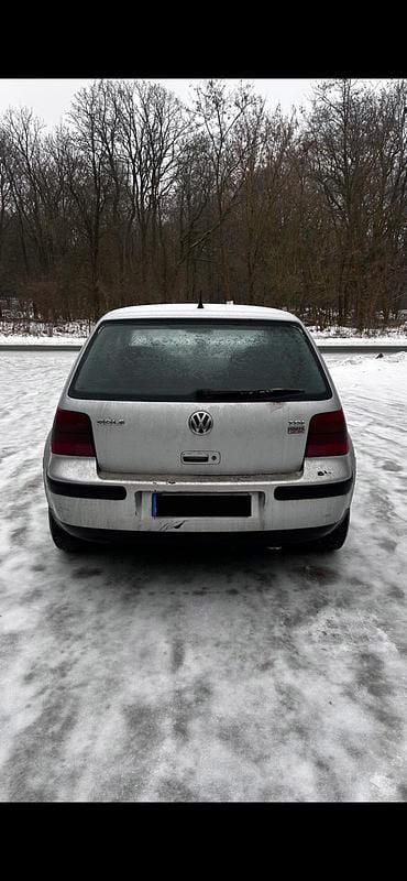 Gebraucht VW Golf 90 PS (66 kW) 2000 Silber Coupé
