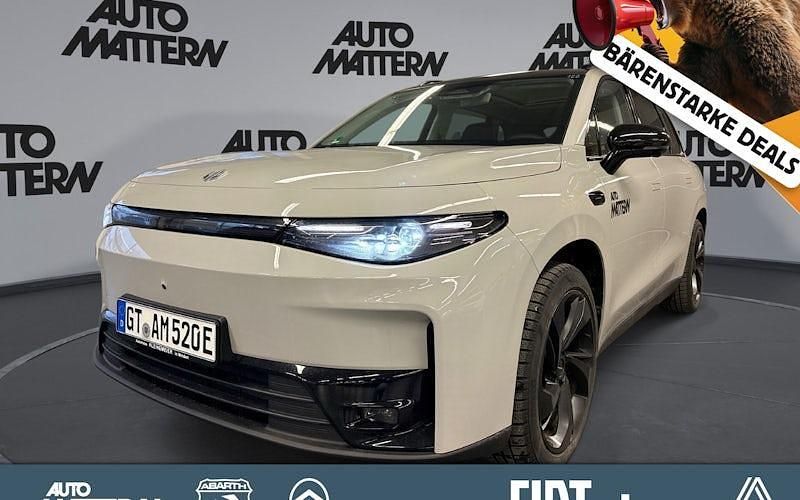 Neu Leapmotor C10 160 kW (218 PS) 2025 Grau SUV