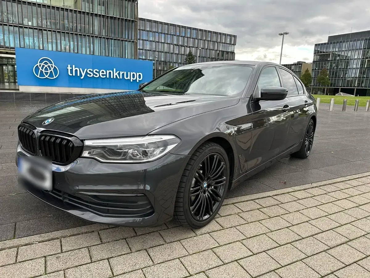 Gebraucht BMW 530 Performance 265 PS (194 kW) 2017 Grau Limousine