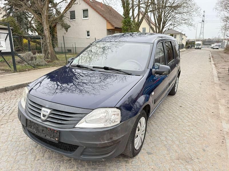 Gebraucht Dacia Logan MCV Basis 75 PS (55 kW) 2010 Blau Kombi