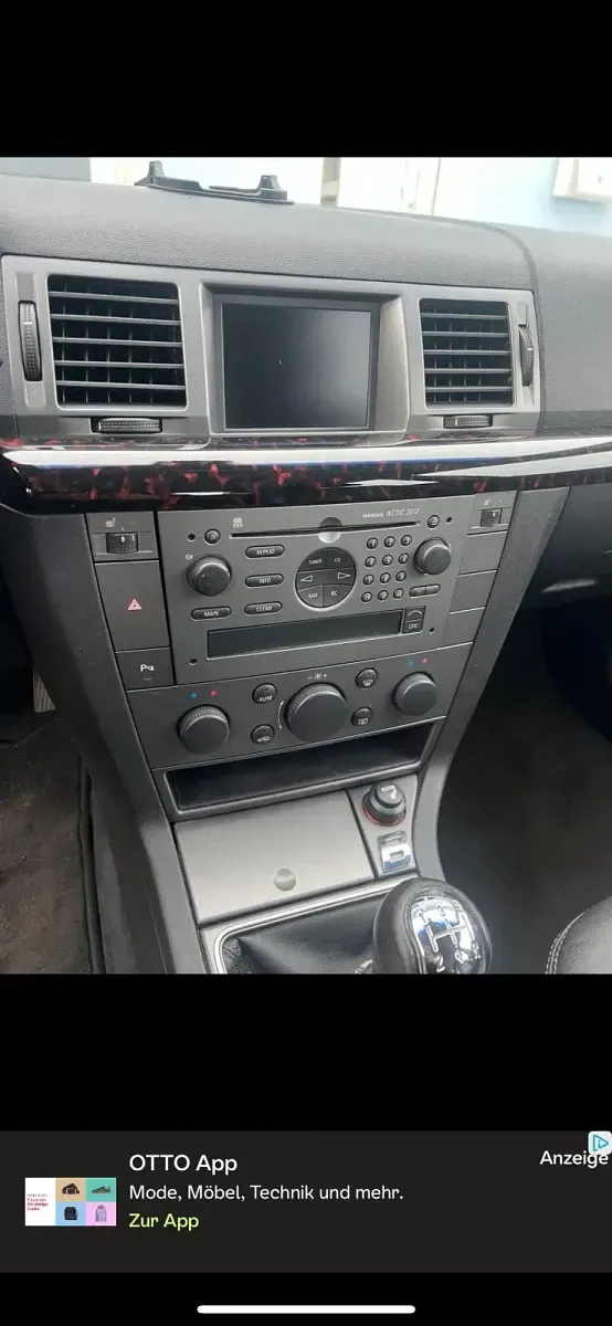Second-hand Opel Signum 155 CP (114 kW) 2003 Negru Hatchback