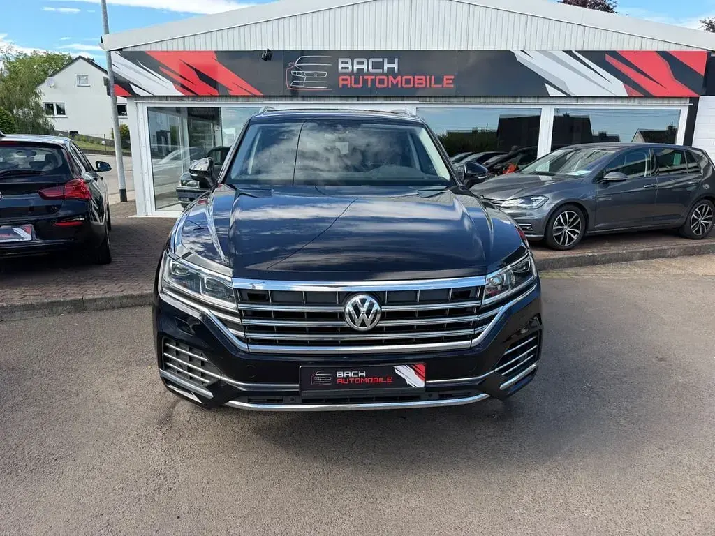 Gebraucht VW Touareg Elegance 231 PS (169 kW) 2019 Schwarz SUV
