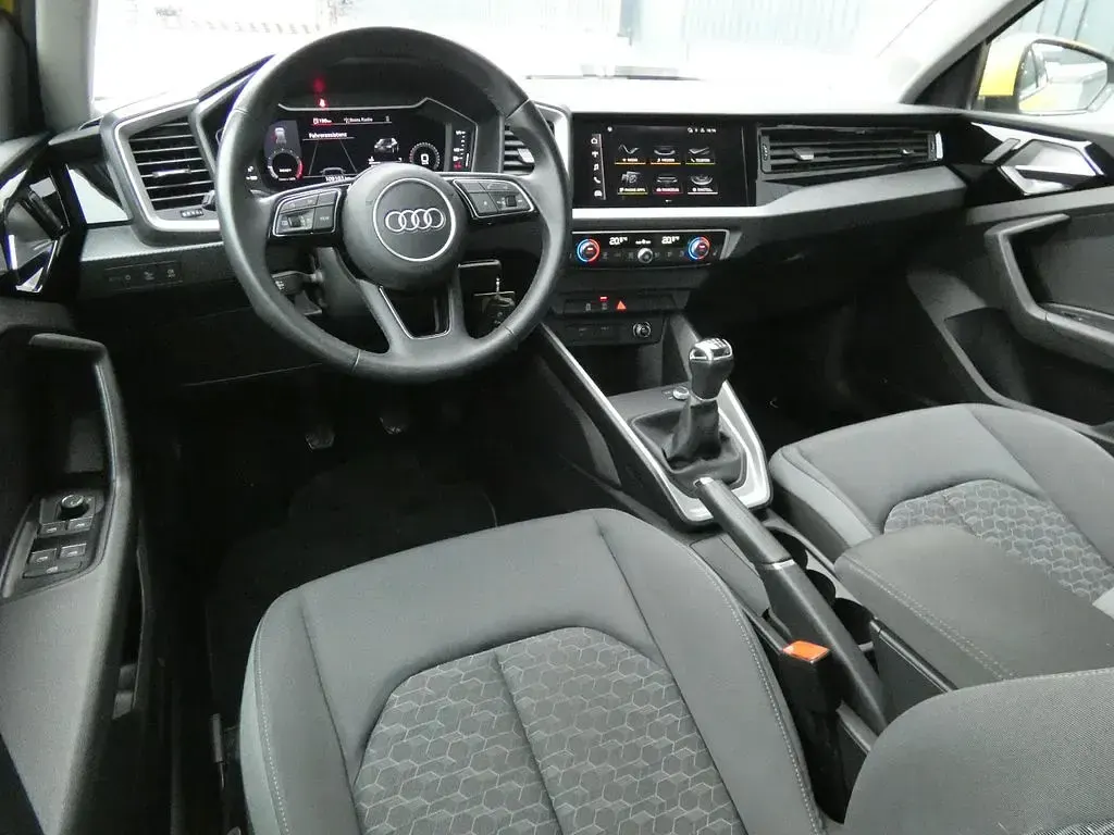 Gebraucht Audi A1 Advanced Plus 110 PS (80 kW) 2022 Pythongelb SUV