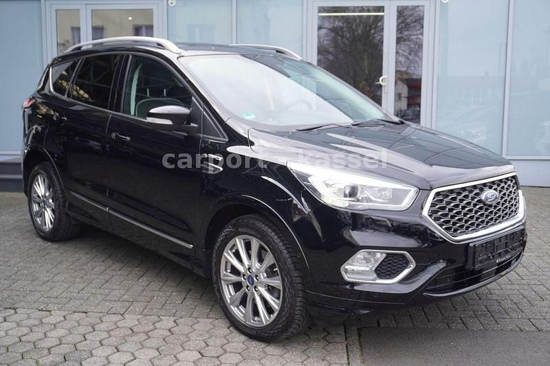 Gebraucht Ford Kuga Vignale 179 PS (131 kW) 2019 Schwarz SUV