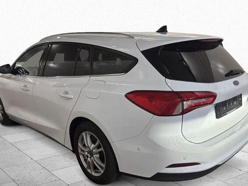 Gebraucht Ford Focus Titanium 120 PS (88 kW) 2021 Weiß Kombi