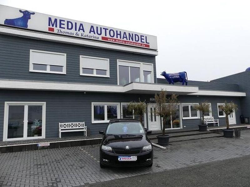 Gebraucht Skoda Rapid Active 95 PS (69 kW) 2019 Schwarz Kleinwagen