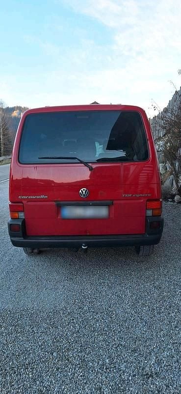 Gebraucht VW T4 102 PS (75 kW) 2001 Rot Van