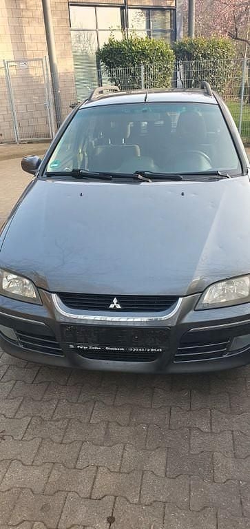Usado Mitsubishi Space Star 111 HP (81 kW) 2003 Cinzento Monovolume
