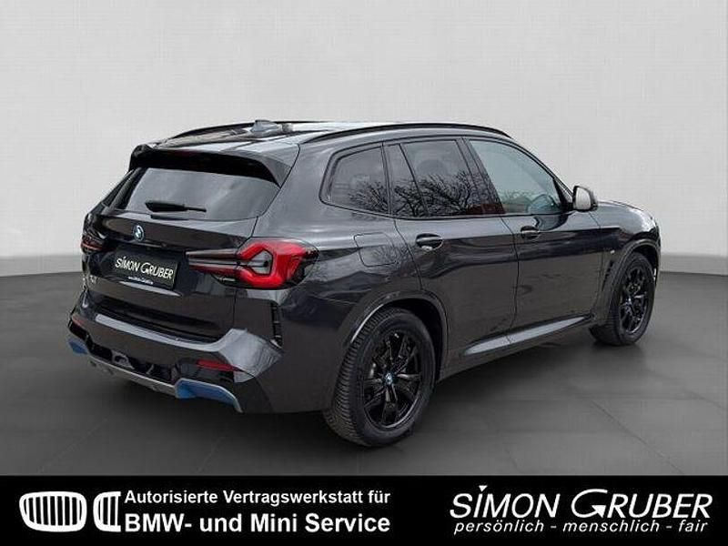 Gebraucht BMW iX3 Impressive 210 kW (286 PS) 2023 Grau SUV