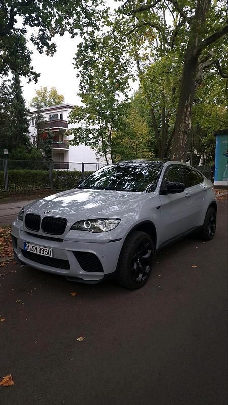 Schwarz Gebraucht 2012 BMW X6 M SUV | 22.500 € - Bild 1/4