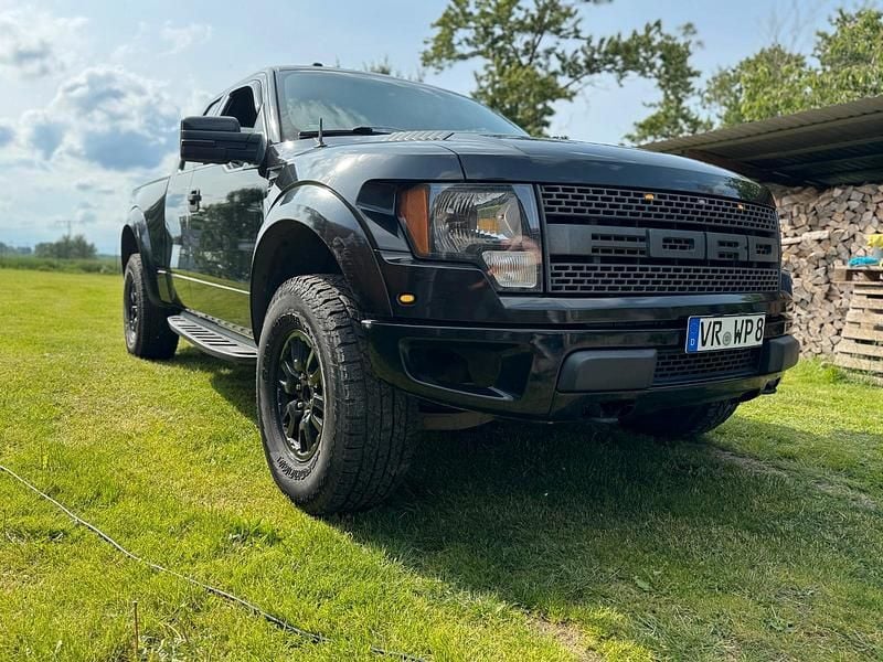 Schwarz Gebraucht 2010 Ford F-150 Raptor Abholung | 23.000 € - Bild 1/4