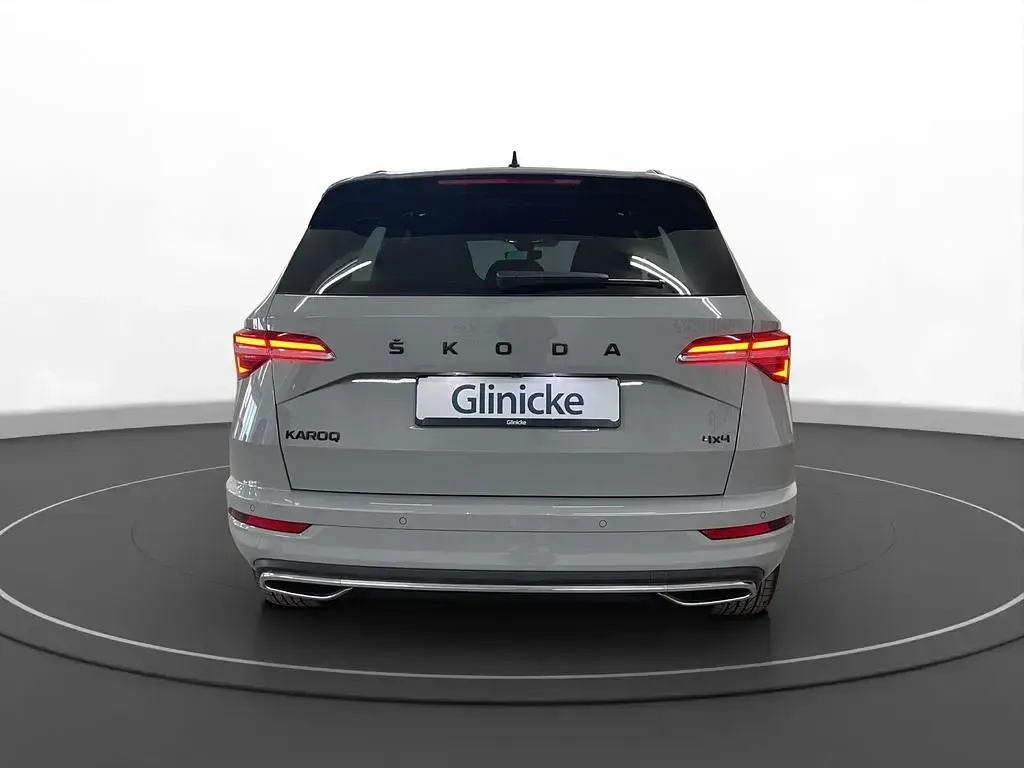 Gebraucht Skoda Karoq SportLine 190 PS (139 kW) 2023 Steelgrau SUV