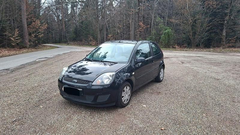 Gebraucht Ford Fiesta Style 80 PS (58 kW) 2008 Schwarz Kleinwagen