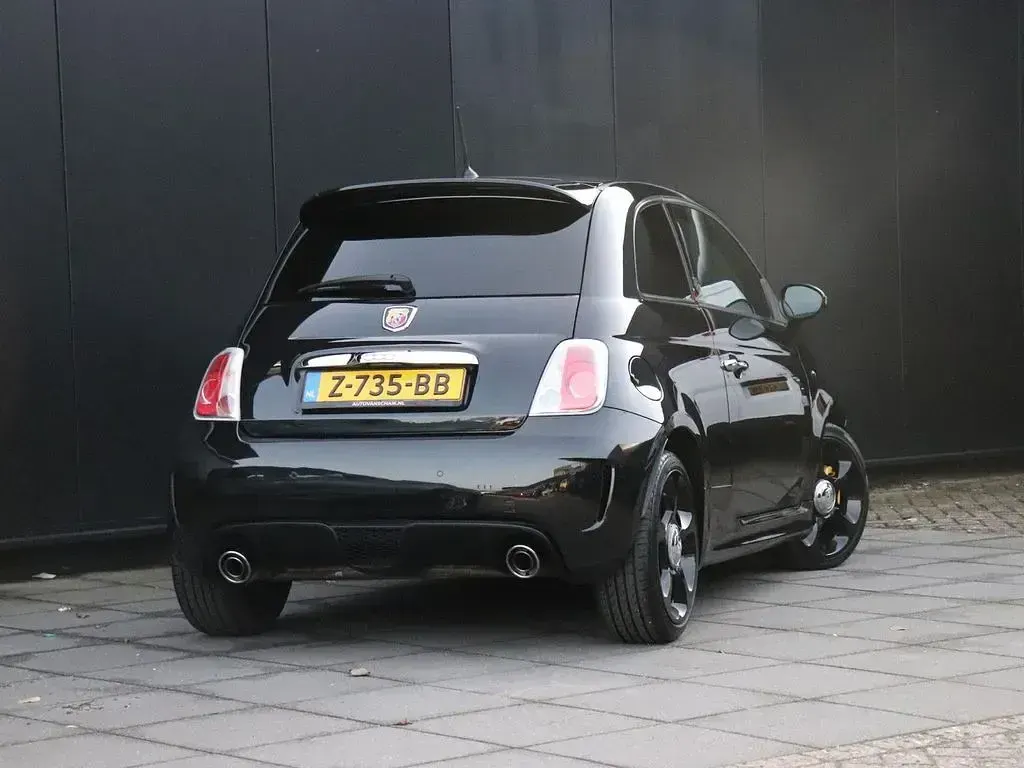 Gebraucht Fiat 500 Abarth 140 PS (102 kW) 2015 Schwarz