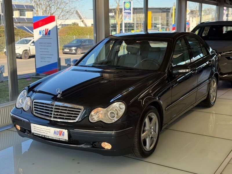 Blau Gebraucht 2002 Mercedes C320 Elegance Limousine | 4.990 € (Fairer Preis) - Bild 1/4