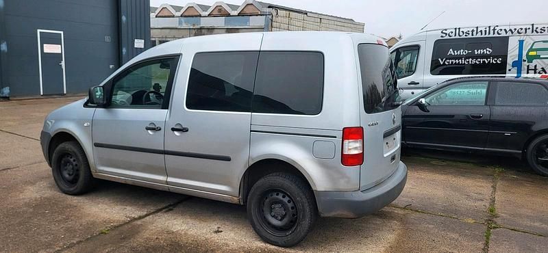 Gebraucht VW Caddy 102 PS (75 kW) 2004 Silber Van / Kleinbus