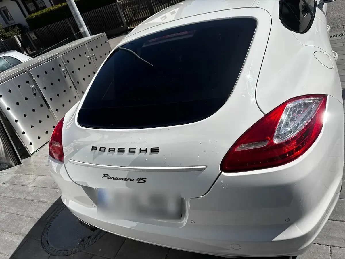 Gebraucht Porsche Panamera 4S 400 PS (294 kW) 2009 Weiß Kleinwagen