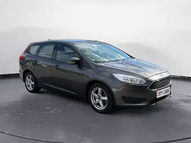 Usata Ford Focus Trend 150 CV (110 kW) 2016 Andere Berlina