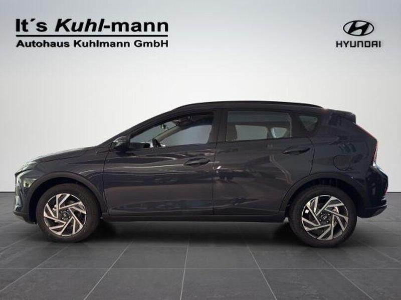 Neu Hyundai Bayon Trend 101 PS (74 kW) 2025 Grau SUV