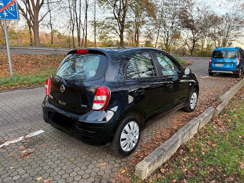 Gebraucht Nissan Micra 80 PS (58 kW) 2012 Schwarz Kleinwagen